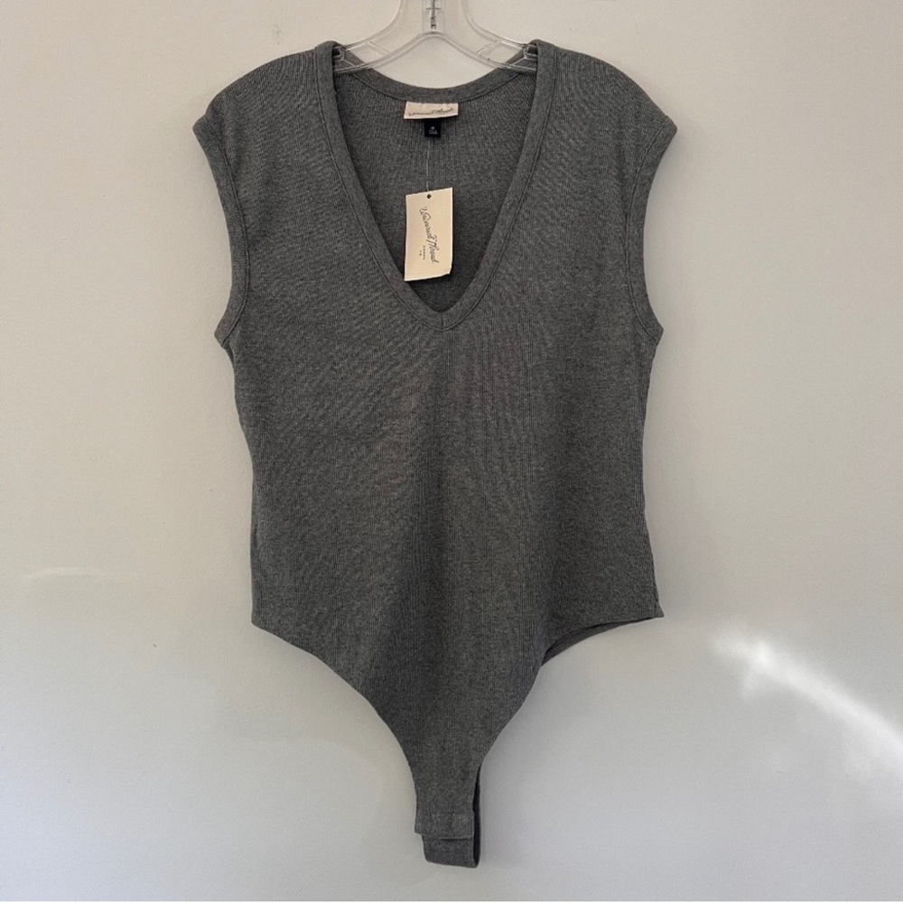 NWT Gray Sleeveless Bodysuit L